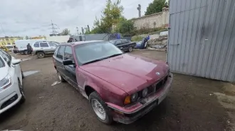BMW 5 серии 1992 года, модель 525, 141 л.с., 2.5 л (2494 см³), пробег 590000 км. VIN: WBAHJ71070GD35352, госномер Р546АТ40. ПТС 57РМ226140, СТС 9927058966 от 22.06.2021.