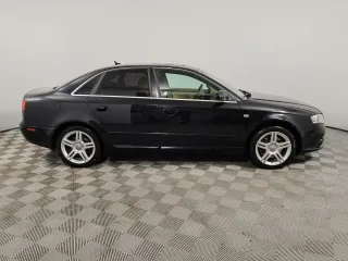 Audi A4 2.0T Quattro, 2008 VIN WAUDF78EX8A033955.