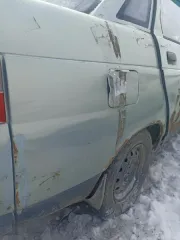 ВАЗ 21100 Автомобиль марки «ВАЗ 21100» Vin ХТА211000Х0095364. Паспорт транспортного средства. Комплект ключей. Транспортное средство имеет видимые дефекты: коррозия элементов кузова, повреждения ЛКП, механическое повреждение бамперов (задний бампер разрушен). Вид транспорта: Автомобиль. Год…