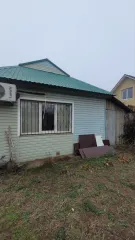 Доля 1/6 в праве на земельный участок 666 кв.м и жилой дом 50 кв.м, Волгоградская обл. Доля 1/6 в праве общей долевой собственности на земельный участок (категория земель: земли населенных пунктов, виды разрешенного использования: земли под садоводство), кадастровый номер 34:35:020102:1171…