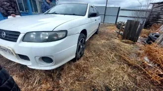 Nissan Expert 2003 года выпуска, белый цвет. Номер кузова VW11-524077, госномер Н249МР03. Тип - легковой, категория B. Двигатель бензиновый, объем 1.8 л (1769 см³), мощность 125 л.с. (93.75 кВт). Экологический класс 2. Разрешенная максимальная масса 1820 кг, масса без нагрузки 1210 кг. Назначение…