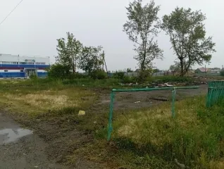 Земельный участок с кадастровым номером 54:37:010121:9, площадью 3677 кв.м., адрес: обл. Новосибирская, г. Татарск, ул. Комиссаровская, дом 24 Земельный участок с кадастровым номером 54:37:010121:9, площадью 3677 кв.м., адрес: обл. Новосибирская, г. Татарск, ул. Комиссаровская, дом 24, категория…