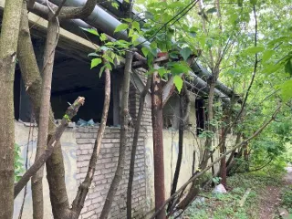 Нежилое здание со служебно-бытовым помещением площадью 918,6 кв. м. Кадастровый номер: 50:14:0000000:121072. Местоположение: Московская обл., г. Щелково-4, строен. 5. Назначение здания: нежилое. Общая площадь: 918,6 кв. м. Количество этажей: 1. Количество подземных этажей: 0. Кадастровая стоимость…