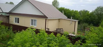 Жилой дом 76,9 кв.м и участок 1294 кв.м в Уфе, Башкортостан. Дом, кадастровый номер 02:55:040314:661, и земельный участок, кадастровый номер 02:55:040314:32, расположены по адресу: Республика Башкортостан, Калининский район, г. Уфа, улица Мелеузовская, дом 34. Ознакомление с имуществом в период…