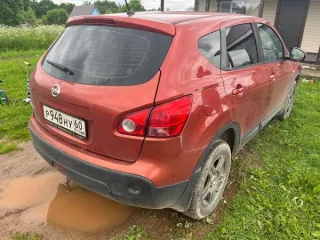 Автомобиль Nissan Qashqai, 2007 года выпуска, государственный номер Р948НУ60, идентификационный номер (VIN) SJNFBAJ10U1133567, номер кузова (прицепа) SJNFBAJ10U1133567, номер двигателя 415109A, объем двигателя - 1997 куб. см, мощность двигателя - 141 л. с. Местонахождение: Псковская обл., Псковский…
