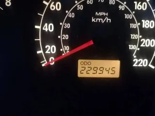 Kia Spectra, 2008 года выпуска, 101,5 лс, 229945 км, VIN XWKFB227280085525. Автомобиль на ходу в хорошем состоянии, но пороги и задние арки надо переварить. Вложение больших не требует, если из подвески поменять втулки стабилизатора, абс не работает и не работает левый передний поворотник, тормоза…