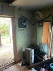 Жилое здание, кадастровый номер: 50:23:0000000:44251, расположено по адресу: Московская область, Раменский район, деревня Семеновское, дом 33. Площадь здания 26.7 кв.м, доля в праве 1/4. Основание государственной регистрации: свидетельство о праве на наследство по закону. Объект расположен на…