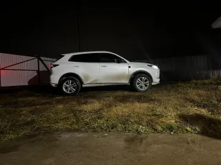 Changan CS55 2024 года выпуска, VIN LS4ASE2E1RA263241. Автомобиль Hyundai Creta 2008 года выпуска, черный цвет, VIN Z94G2811BKR149029. Ознакомление по запросу.