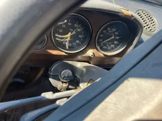 Автомобили марок ВАЗ-2106, ВАЗ-21074, Toyota Hiace, Toyota Mark 2, Toyota Sprinter, Toyota Chaser, Toyota Vista, Nissan Wingroad. Имущество продается в том виде, в каком оно есть, в случае продажи возврату/обмену не подлежит. За скрытые дефекты имущества Продавец ответственности не несет. Марка…