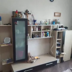 Жилое помещение 59.5 кв.м, Республика Адыгея. Ознакомиться с имуществом можно с момента публикации сообщения о продаже и до окончания приема заявок, направив запрос на электронную почту арбитражного управляющего osckinaok@yandex.ru.