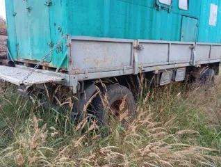 СЗАП 8357 1997 года, идентификационный номер X1W835700V0003747, местонахождение Пермский край, с. Частые. Продается только прицеп, вагончик в состав имущества не входит.
