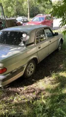 Автомобиль ГАЗ-31105. Кузов: Очаги ржавчины и сквозной коррозии металла, на всех элементах кузова, преимущественно в нижней части. Отдельные механические повреждения: вмятины, деформации, повреждения ЛКП. Следы кузовного ремонта. Двигатель: Многочисленные потёки технических жидкостей, коррозия…