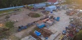 Земельный участок 11725 кв.м, Курсаково, Московская обл., с ангарами. Право долгосрочной аренды земельного участка, на срок 05.06.2035г., площадь 11725 кв.м., назначение: Земли населенных пунктов, разрешенное использование – «административные здания организаций, обеспечивающих предоставления…