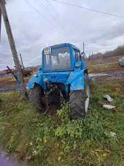 MTZ-80L 1990 Трактор колесный; МТЗ-80Л; 1990г.в.; г/н: 4976ТР68; зав. номер 707611, цвет: синий Назначение: трактор Марка: МТЗ-80Л Год выпуска: 1990 Модель: МТЗ-80Л VIN (заводской) номер: 707611