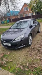 Opel Astra 2012 года, 85 лс, 182000 км, АКПП. Opel Astra GTC P-J, 2012 г.в., VIN: XWFPF2DC1C0012343. Является предметом залога АО "Тбанк". Левая стойка, коробка пинается, головку блока цилиндров делать надо, крышку клапанов менять, заменить компрессор кондиционера, рулевая рейка, рулевые…
