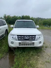 Mitsubishi Pajero 3.0 LWB, 2012 года выпуска, VIN JMBLYV93WCJ006931 (один ключ от автомобиля, информация по документам отсутствует). Вид транспорта: автомобиль. Год выпуска: 2012. Государственный регистрационный знак: //. VIN номер: JMBLYV93WCJ006931. Марка: Mitsubishi Pajero 3.0 LWB. Модель…