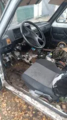 ВАЗ 2121 1982 ВАЗ 21213 1982 ВАЗ 2121 (4x4), 1982 года, 75 лс, 230000 км, полный привод. Легковой универсал ВАЗ 21213, 1982 г.в., цвет кузова: ярко-белый, VIN: отсутствует, рег. номер: Н857КС73.