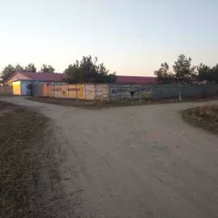 Земельный участок, общей площадью 4 899 кв.м. кадастровый номер № 39:02:240002:33, Находящийся по адресу: Калининградская область, Гвардейский р-н,п. Малиновка, 
Здание Цеха по производству колбасных изделий, общей площадью 1 121.9 кв.м, кадастровый номер № 39:02:240006:32, Расположенное по адресу…