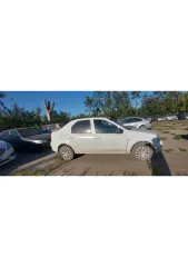 Renault Logan 2010, VIN X7LLSRB2HAH269643.
