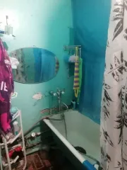 Доля комнаты 12.6 м², Нижневартовск, ХМАО. 1/2 доля комнаты в Нижневартовске. Вид объекта недвижимости: Помещение, Кадастровый номер: 86:11:0000000:80165, Назначение объекта недвижимости: Жилое, Местоположение: Ханты-Мансийский автономный округ - Югра, г. Нижневартовск, ул Менделеева, д 26а, кв 24…