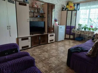 Доля квартиры 49,6 кв.м., Забайкальский край. 1/5 доля квартиры в Забайкальском крае, площадь 49,6 кв.м., назначение: Жилое, этаж: 3, адрес (местонахождение): Россия, край Забайкальский, р-н Оловяннинский, пгт Калангуй, кв-л Микрорайон, дом 8, квартира 34, кадастровый (условный) номер…