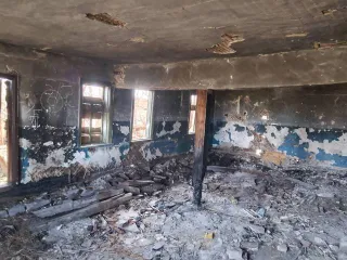 1/2 доли здания 188.3 кв.м и земельного участка 587 кв.м, с. Каратузское, Красноярский край. 1/2 доля здания и 1/2 доля земельного участка в Красноярском крае, ещё 1/2 доля здания и 1/2 доля земельного участка в Красноярском крае, Земельный участок, площадь 587 +/- 17 кв.м, адрес (местонахождение)…