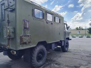 Высвобождаемое движимое военное имущество (имущество службы связи) Высвобождаемое движимое военное имущество,  (имущество службы связи: специальный автомобиль ГАЗ-66-05, с кунгом  мастерская связи М3-М2) (приложение №1) 
Год выпуска: 1985 
VIN номер: нет данных 
Марка грузовика: ГАЗ 
Модель…