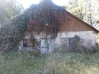 Участок с картофелехранилищем 418 м² в Смоленской области. Земельный участок площадью 3281 кв.м, кадастровый номер 67:15:0010301:1245, по адресу: Смоленская область, Рославльский район, сельское поселение Кирилловское, вблизи деревни Сидорки. На участке расположен объект недвижимости -…