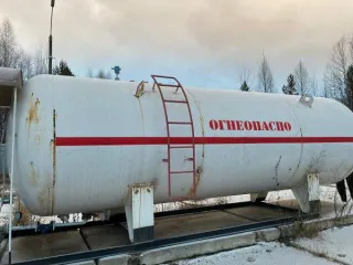 Оборудование для заправки автомобилей сжиженными газами типа ТС «СТК-МОДУЛЬ НО». Модуль для заправки автомобилей сжиженным газом ТС «СТК-Модуль НО» с надземным одностенным резервуаром СУГ объёмом 20 м³, заводской номер 01-08-22. Изготовлен в соответствии с ТУ 73.11.00-001-41829302-2019 и…