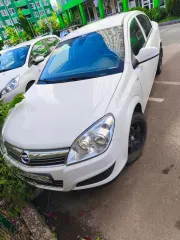 Opel Astra, 2014, автомобиль марки Opel модель Astra 2014 г.в., VIN номер XWF0AHL69E0012647. С имуществом можно ознакомиться по адресу: г. Краснодар, ул. Московская, д. 160А, по предварительной записи у организатора торгов по тел. +7(929)828-30-65