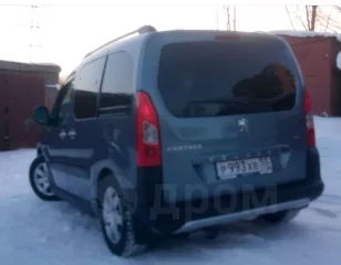 PEUGEOT PARTNER, 
2011 года выпуска, 
ГРЗ Р993ХВ55, 
(VIN) VF37J5FS0BJ751242, 
кузов № VF37J5FS0BJ751242, 
Мощность двигателя (кВт/л.с.): 88,3/120,0, 
Объем двигателя (куб.см): 1598, 
Цвет: серый
Тип ТС: легковые автомобили универсал
цвет серый, 
СТС 55 59 № 890841.