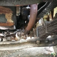 ЗИЛ 130АН 1986 года, специальный. VIN отсутствует. Государственный регистрационный знак В098HP64. Продается в качестве металлолома. Находится по адресу: Саратовская область, Татищевский район, р.п. Татищево, ул. Крупской, д.98. ПТС отсутствует.