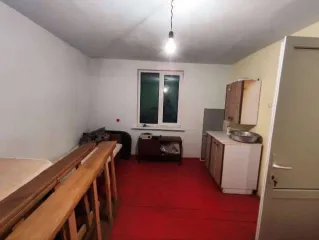 Садовый дом 20 кв.м и участок 413 кв.м, Липецкая область. Здание, расположенное на земельном участке: назначение здания: Нежилое (садовый домик), площадь здания: 20 кв.м, кадастровый номер здания: 48:20:0038801:7206, площадь участка: 413 кв.м, кадастровый номер участка: 48:20:0038801:2800…