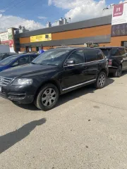Volkswagen Touareg 2005, автомобиль марки VOLKSWAGEN модель TOUAREG 2005 г.в., VIN-номер WVGZZZ7LZ6D014667. Ознакомиться с имуществом, подлежащим реализации, можно в течение срока приема заявок в рабочие дни в рабочее время. Предварительный запрос информации об имуществе направлять по адресу…