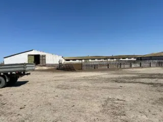 Животноводческий объект 4137 кв.м РД Животноводческий объект, общая площадь 4137 кв. м. кн: 05:04:000000:340, расположенное по адресу: РД, Тарумовский р-он, на территории отгонного животноводства Чародинского района, в границах участка СПК «Гунухский».