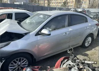 Автомобиль КИА РИО Ключи и документы не передавались, бывший в эксплуатации, после ДТП, не на ходу, частично разукомплектован, с видимыми повреждениями,  дефектами, возможны скрытые повреждения и дефекты.  Имущество, обращенное в собственность государства (2770). Имущество продается в том виде…