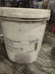 Kistler Grouting Compound Type 1000A1 цементирующий трехкомпонентный состав, состоящий из эпоксидной смолы, отвердителя на основе аминов и кварцевого песка, который применяется для строительства дорог, в ведрах с маркировкой «KISTLER Grouting Compound Type 1000A1 … Working pack A+B+C 10,00 kg…» -…