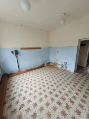 Нежилое здание 288.2 кв.м, участок 1616 кв.м, Тульская область Нежилое отдельно стоящее здание (Лит.А) с кадастровым номером 71:15:010301:266, площадью 288,2 кв.м. с земельным участком с кадастровым номером 71:15:010504:36, площадью 1616 кв.м, расположенные по адресу: Тульская область…