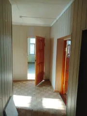 Земельный участок площадью 1258 кв. м, кадастровый номер 12:11:0840105:54, с расположенными на нем объектами недвижимого имущества, местоположение установлено относительно ориентира, расположенного в границах участка. Почтовый адрес ориентира: Республика Марий Эл, р-н. Мари-Турекский, пгт…