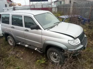 Автомобиль УАЗ Патриот, г.р.з. О490АА29, VIN 31630070008941, 1 шт. + Рулевое колесо от автомобиля УАЗ Патриот, 1 шт. + Подголовник заднего правого сидения от автомобиля УАЗ Патриот, 1 шт. + Внутренняя ручка задней двери от автомобиля УАЗ Патриот, 1 шт. + Ключ зажигания с брелоком от сигнализации от…