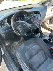 Kia Ceed, 2013 года, 129 лс, 280128 км. Марка и(или) модель: KIA JD (CEED). Год выпуска: 2013. Идентификационный номер (VIN): XWEHN512AE0005349. Номер кузова (кабины): XWEHN512AE0005349. Цвет кузова (кабины): Белый.