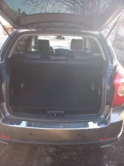 SsangYong Actyon 2011 года, 149 л.с., пробег 199567 км, автоматическая коробка передач. Автомобиль на ходу, заводится. Требуется замена сальников со стороны шкива и коробки передач, а также замена прокладки или всей клапанной крышки. Заменены генератор, приводные ремни, тормозные колодки и…