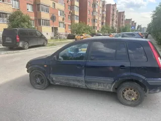 Ford Fusion 2006 Легковой автомобиль марки: FORD модель: Fusion, год выпуска: 2006 г., идентификационный номер (VIN): WF0UXXGAJU6A26366 С имуществом можно познакомиться по адресу: Московская область, Раменский район, д. Островцы, по предварительной записи у организатора торгов.