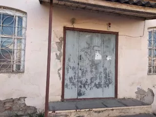 Земельный участок общей площадью 650 кв.м. с кадастровым номером: 43:41:000042:173, по адресу: Российская Федерация, Кировская область, г.о. город Вятские Поляны, г. Вятские Поляны, ул. Советская, з/у 15 с расположенным на нем объектом федерального имущества – нежилое здание общей площадью 212,4…