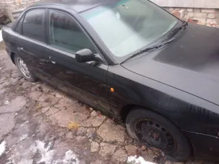 Audi A4, 1998 Audi А4, 1998 года, 75 лс, 333000 км, АКПП еще Легковой автомобиль, марка: Ауди, модель: A4, год изготовления: 1998, VIN: WAUZZZ8DXA052536, ПТС: 36МТ612515, г/н: М640СЕ36, вид собственности: индивидуальная.