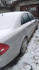Mercedes-Benz E-200 Kompressor 2003 года, VIN WDB2110421A238489, белый, бензиновый двигатель 1.8 л (163 л.с.), номер T9I9EK09, не на ходу.