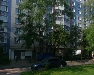 1/3 доля в праве на квартиру пл.61,9 кв.м. по адресу г. Москва, пр-кт Нахимовский, д. 23, корп. 2, кв. 147, к/н 77:06:0005004:3835 1/3 доля в праве общей долевой собственности на квартиру пл.61,9 кв.м. по адресу г. Москва, проспект Нахимовский, д.23, корп.2, кв.147, к/н 77:06:0005004:3835…