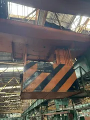 Кран мостовой 5т 1977 года выпуска. Внешне не разукомплектован, возможно отсутствие деталей.