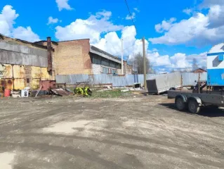 Помещения и земельный участок 3543 кв.м., Республика Коми. Земельный участок (к/н 11:20:0606003:686, адрес: Российская Федерация, Республика Коми, городской округ Ухта, г. Ухта, ул. 8 Марта), Нежилое помещение (к/н 11:20:0606004:298, адрес: Республика Коми, г.Ухта, ул.8-ое Марта, 20, объект № 6)…