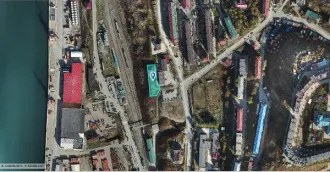 Земельный участок площадью 1535 кв. м, расположенный в г. Холмск, Сахалинская область, Холмский муниципальный округ, на улице Александра Матросова. Кадастровый номер: 65:08:0000011:777. Участок полностью расположен в границах зоны с реестровым номером 65:00-6.143 от 05.09.2019. Основной вид…